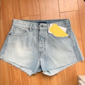 Levi’s Women High Rise Blue Jean Shorts